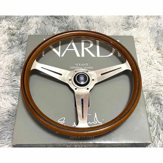 ナルディ(ナルディ)の【NARDI Classic】36.5Φ ウッドステアリング　ナルディ　即納◎(汎用パーツ)