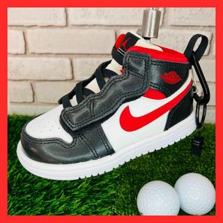 ナイキ(NIKE)の【オマケ付き】NIKE ジョーダン1 パターカバー　黒白赤(その他)