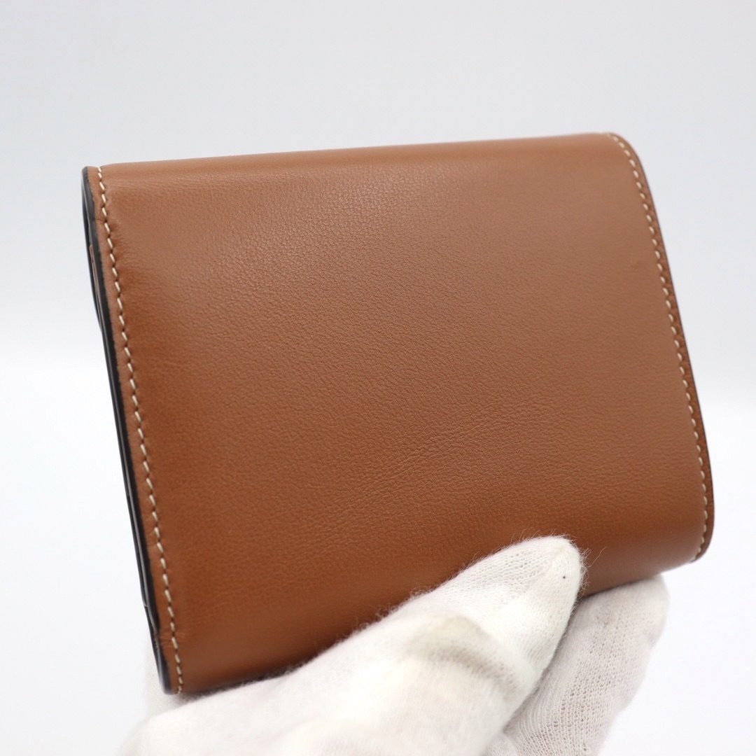 美品!セリーヌ トリオンフ カーフスキン 折り財布 ブラウン 美品!セリーヌ トリオンフ カーフスキン 折り財布 ブラウン