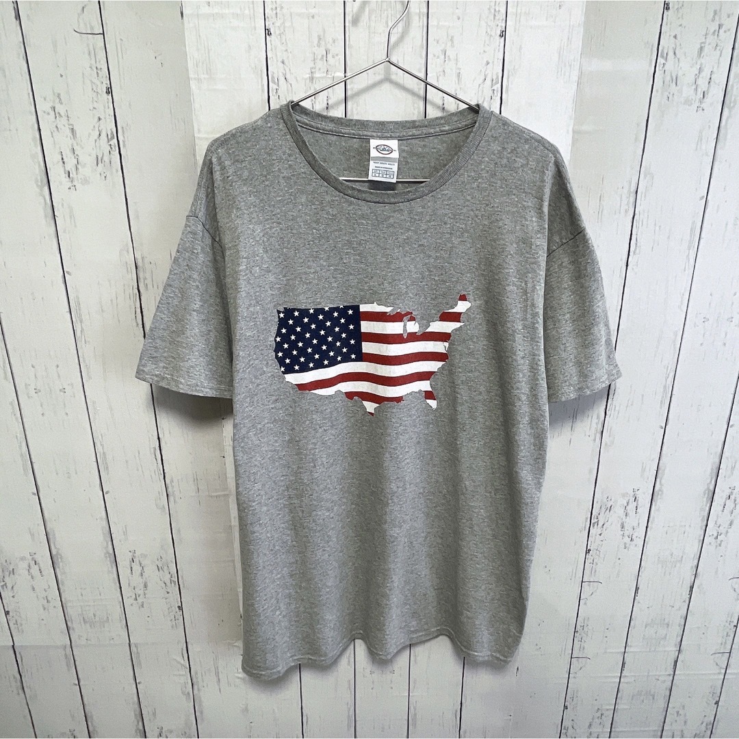 DELTA(デルタ)のDELTA　Tシャツ　Lサイズ　グレー　プリント　アメリカ　国旗　USA古着 メンズのトップス(Tシャツ/カットソー(半袖/袖なし))の商品写真