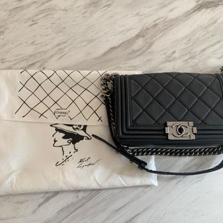 シャネル(CHANEL)のショルダーバッグ　チェーンバッグ(ショルダーバッグ)