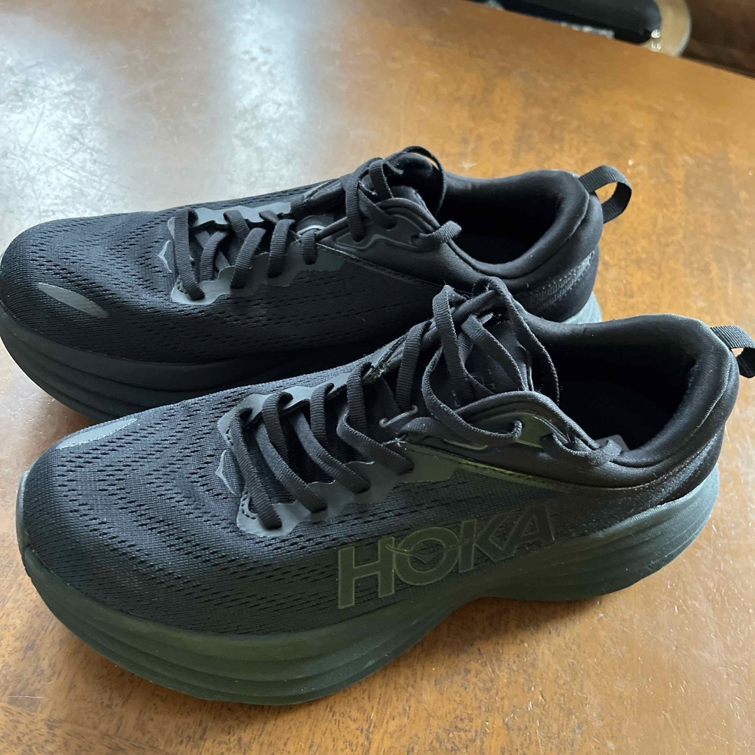 HOKA ONE ONE(ホカオネオネ)の美品！ HOKA BONDI 8 ホカオネオネ ボンダイ8 27cm メンズの靴/シューズ(スニーカー)の商品写真