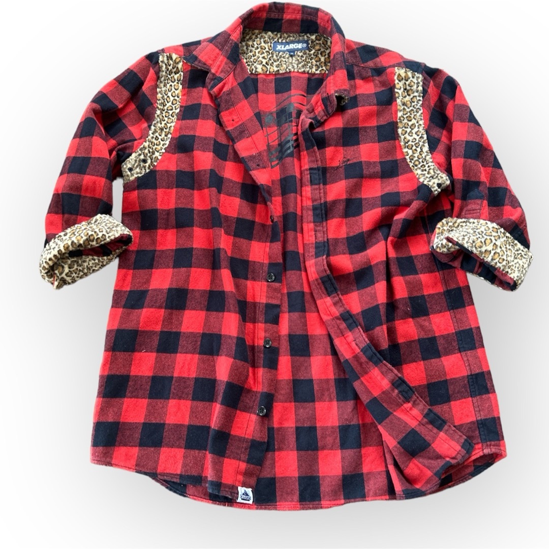 XLARGE(エクストララージ)の【美品】XLARGE エクストララージ　チェックシャツ　シャツ　豹柄　赤　レッド メンズのトップス(シャツ)の商品写真