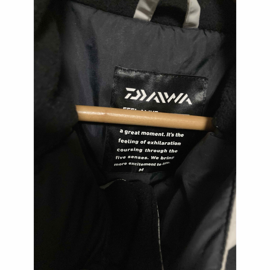 DAIWA(ダイワ)のDAIWA ダイワ 防寒 ウィンタースーツ レインマックス Mサイズ ダイワ スポーツ/アウトドアのフィッシング(ウエア)の商品写真