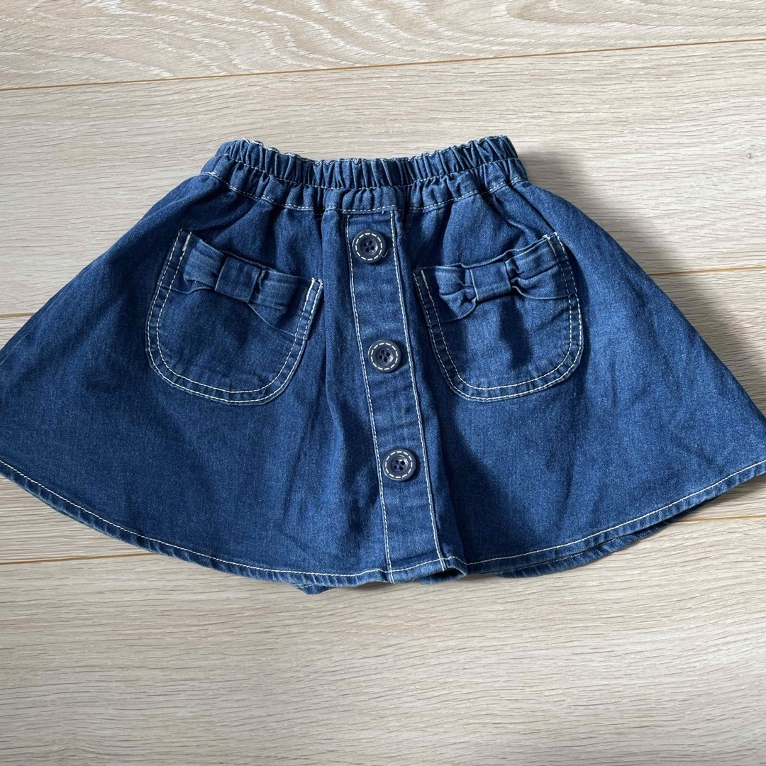 キッズスカート　110センチ キッズ/ベビー/マタニティのキッズ服女の子用(90cm~)(スカート)の商品写真