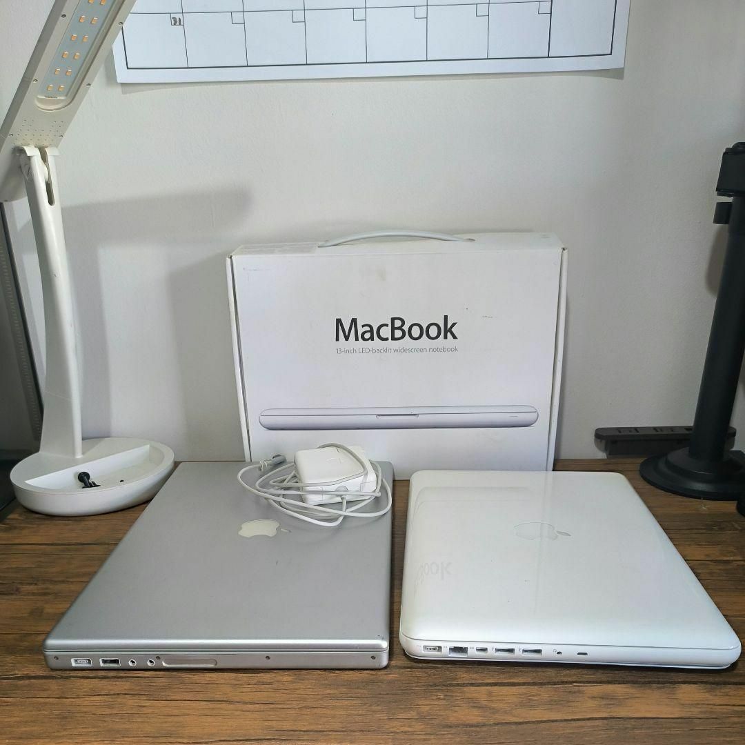 Apple(アップル)のセット　MacBook Pro 17 Apple  13 2009 10 2GB スマホ/家電/カメラのPC/タブレット(ノートPC)の商品写真