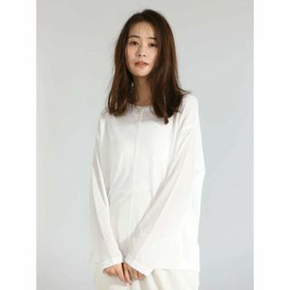 グリーンパークス(green parks)の【オフホワイト】シアーカットロンTEE 24SS/長袖/スリット/クルーネック/カットソー/春(カットソー(長袖/七分))