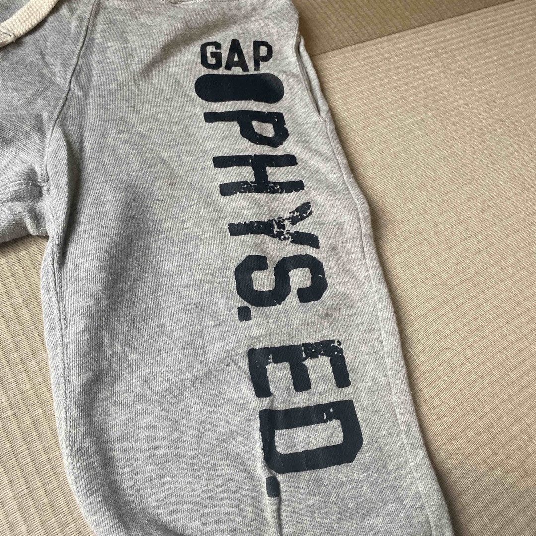 GAP Kids(ギャップキッズ)のGAPKIDS スウェットパンツ キッズ/ベビー/マタニティのキッズ服男の子用(90cm~)(パンツ/スパッツ)の商品写真