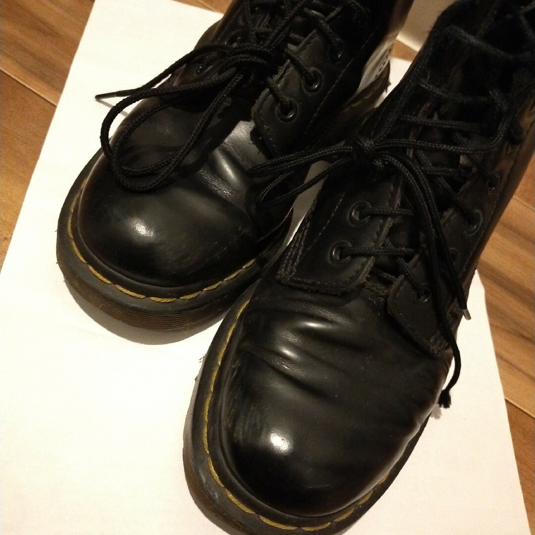 Dr.Martens(ドクターマーチン)のDr.Martens ドクターマーチン 8ホールブーツ レディースの靴/シューズ(ブーツ)の商品写真