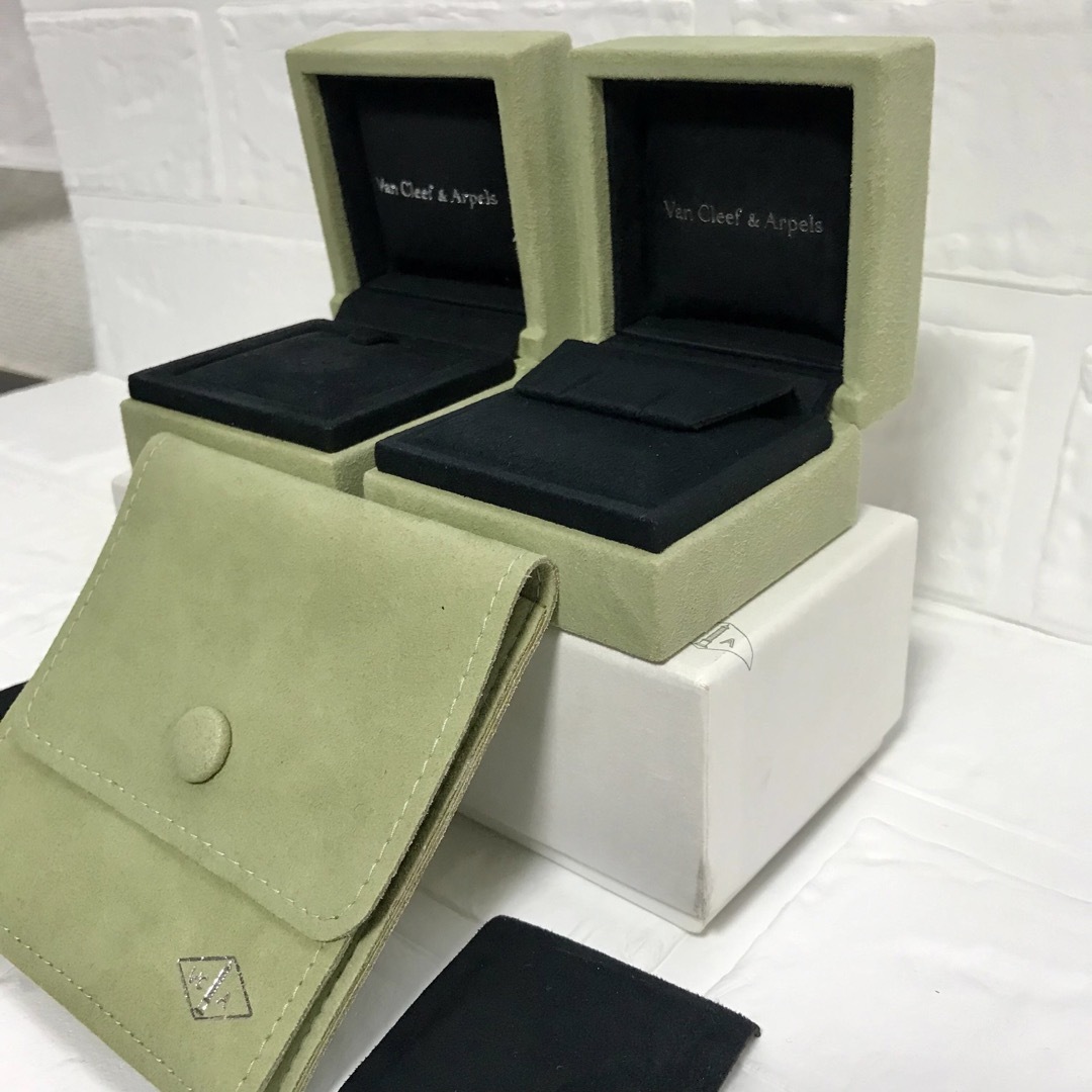 Van Cleef & Arpels - 3点セット ヴァンクリーフ&アーペル Van Cleef & Arpels - 3点セット ヴァンクリーフ&アーペル