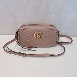 グッチ(Gucci)のGUCCI グッチ　GGマーモント　キルティング　スモール　ショルダーバッグ(ショルダーバッグ)