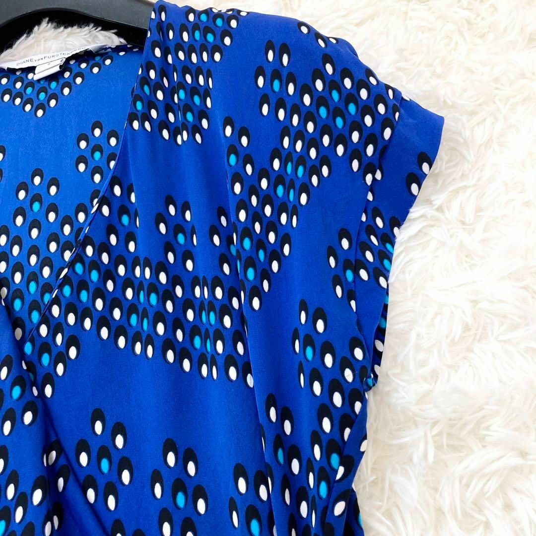 DIANE von FURSTENBERG(ダイアンフォンファステンバーグ)の希少♡ DVF ワンピース　カシュクール　総柄　シルク混　大きいサイズ　8 レディースのワンピース(ロングワンピース/マキシワンピース)の商品写真