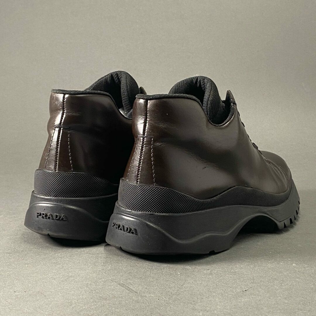 PRADA(プラダ)の3d1 PRADA プラダ イタリア製 トレッキングシューズ ブーツ レースアップ ビブラムソール 6 1/2 ブラウン レザー MADE IN ITALY メンズの靴/シューズ(ブーツ)の商品写真