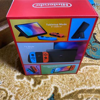 ニンテンドウ(任天堂)の新品未使用Switch 有機ELモデル(ゲーム)