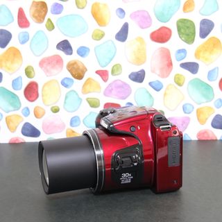 ニコン(Nikon)の♥︎◇Nikon COOLPIX L820 ◇近くも遠くもOK ◇美品 ◇レッド(コンパクトデジタルカメラ)