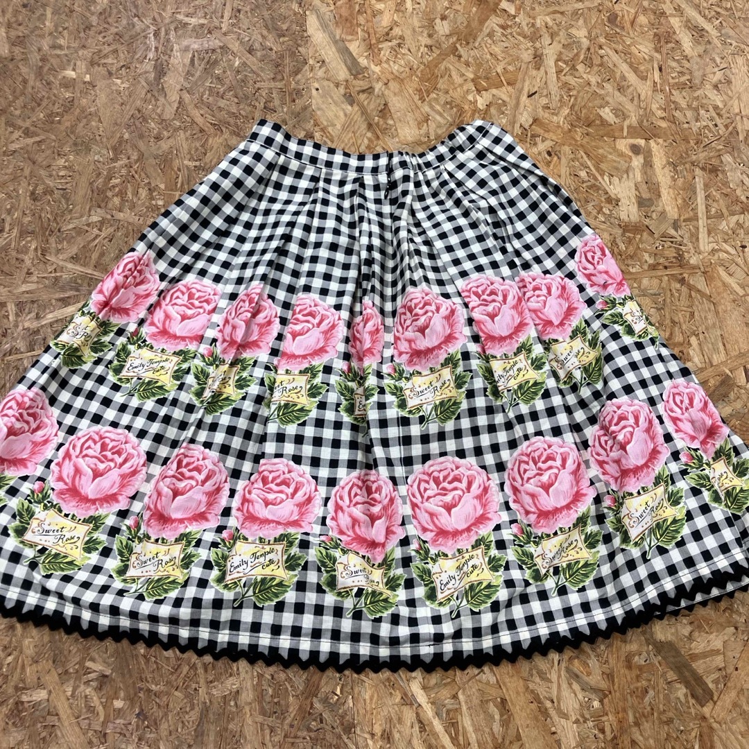 Emily Temple cute(エミリーテンプルキュート)のEmily Temple cute sweet Rose チェック　スカート レディースのスカート(ひざ丈スカート)の商品写真