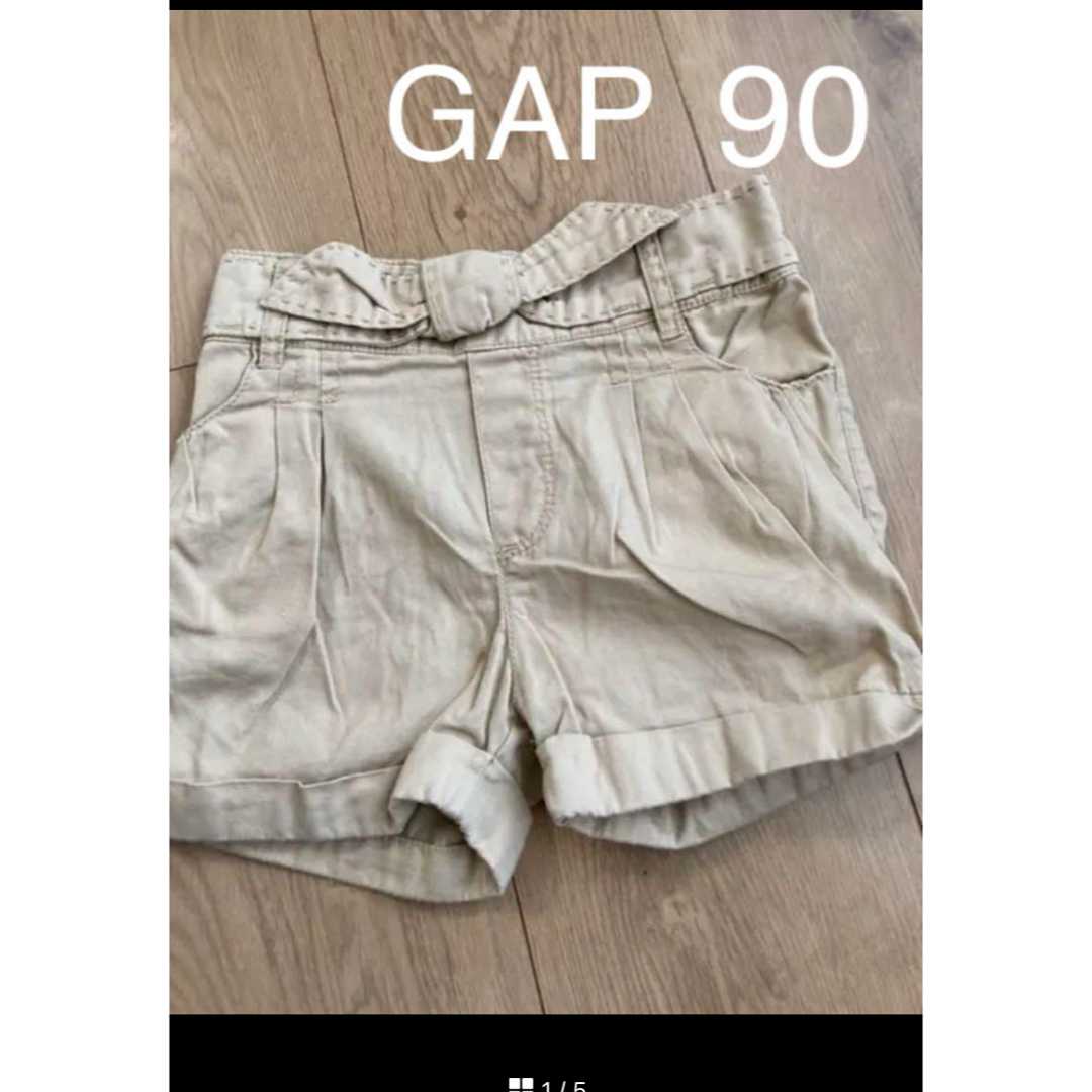 GAP Kids(ギャップキッズ)のショートパンツ　90㎝ キッズ/ベビー/マタニティのキッズ服女の子用(90cm~)(パンツ/スパッツ)の商品写真