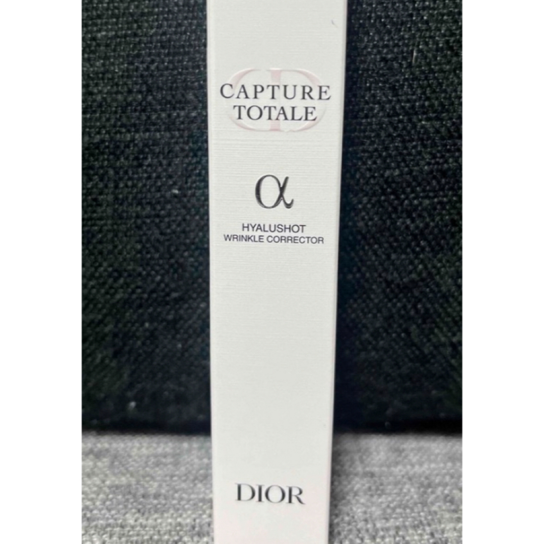 Dior(ディオール)のカプチュールトータルヒアルショット コスメ/美容のスキンケア/基礎化粧品(美容液)の商品写真