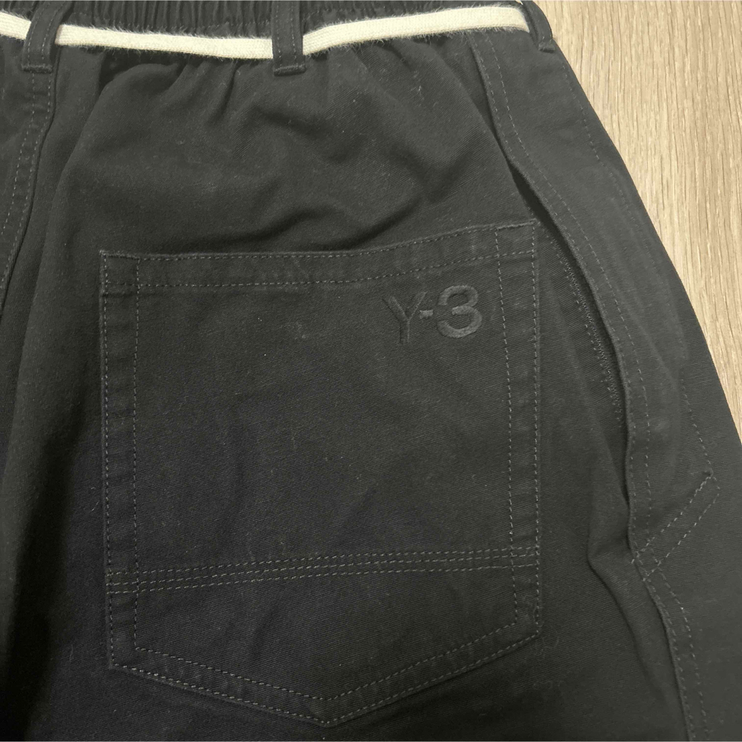 Y-3(ワイスリー)のY-3 ワイスリー ワーク クロップド パンツ 黒 XS FP8678 メンズのパンツ(ワークパンツ/カーゴパンツ)の商品写真