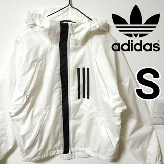 アディダス(adidas)のアディダス 白 SixTONES 松村北斗 ナイロンジャケット ブルゾン 女性S(ブルゾン)