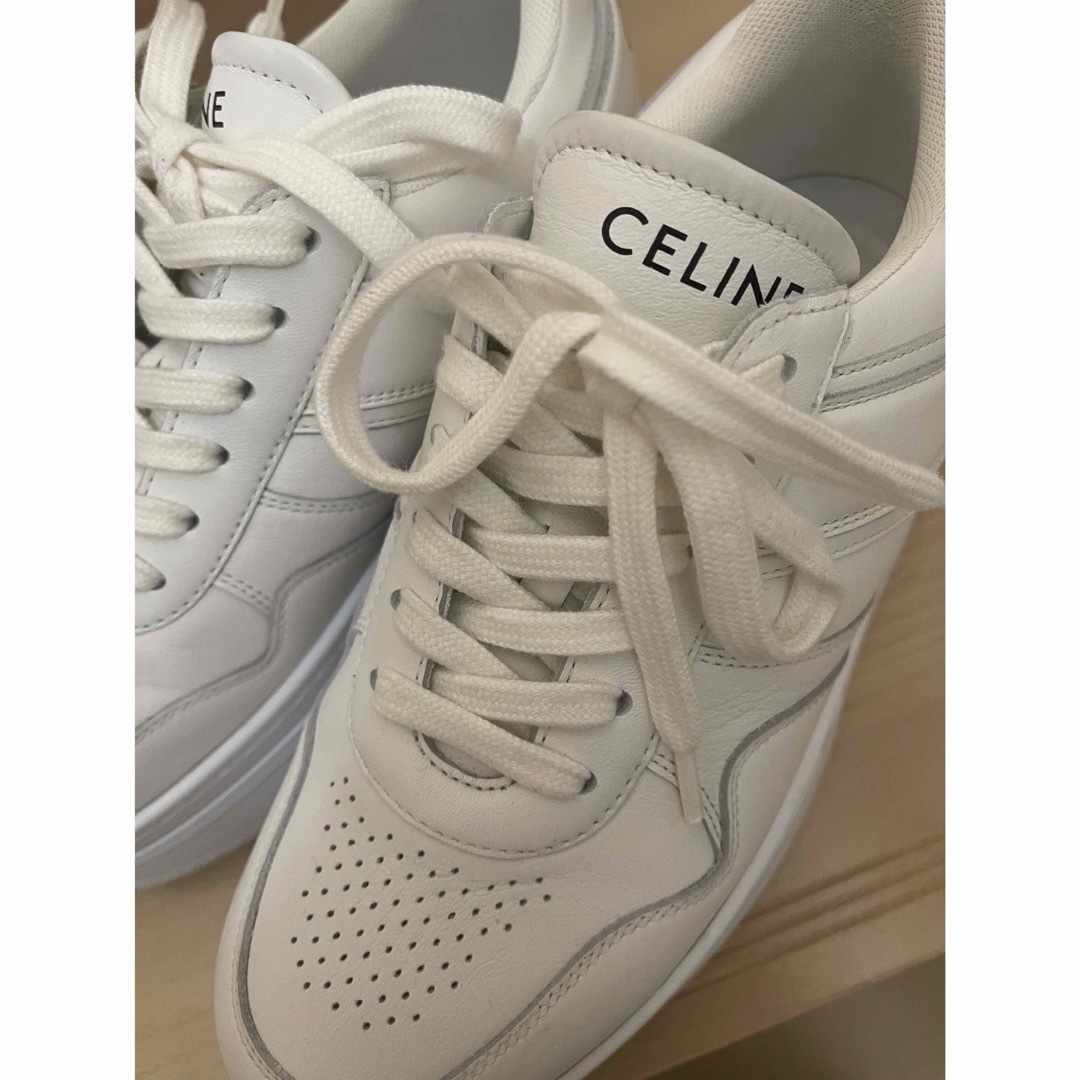 celine(セリーヌ)の今週末までの出品  セリーヌ CELINE 厚底　スニーカー レディースの靴/シューズ(スニーカー)の商品写真