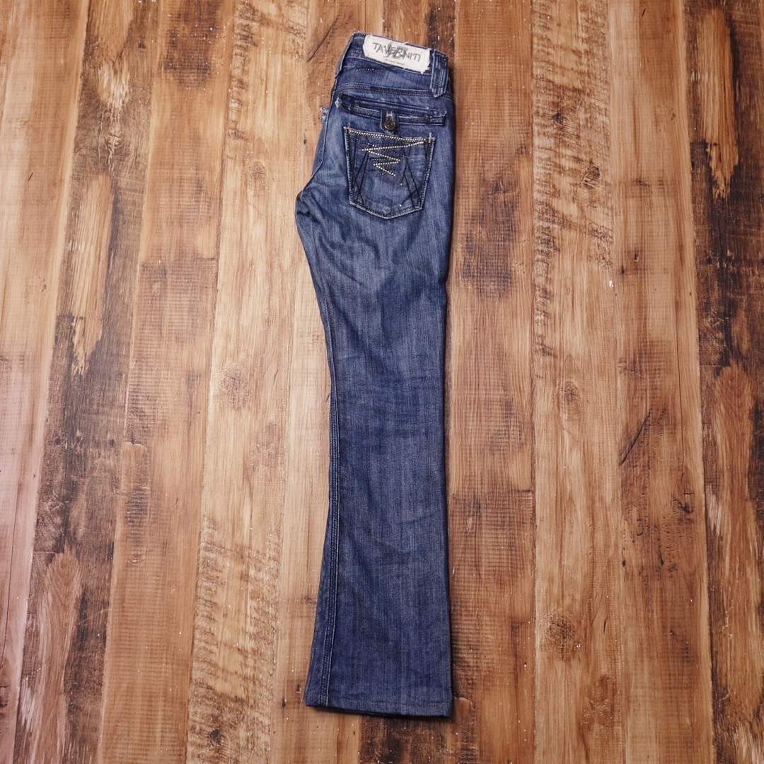 TAVERNITI SO JEANS(タヴァニティソージーンズ)の23インチ ブーツカットジーンズ タバニティソージーンズ デニム パンツ ML2 レディースのパンツ(デニム/ジーンズ)の商品写真