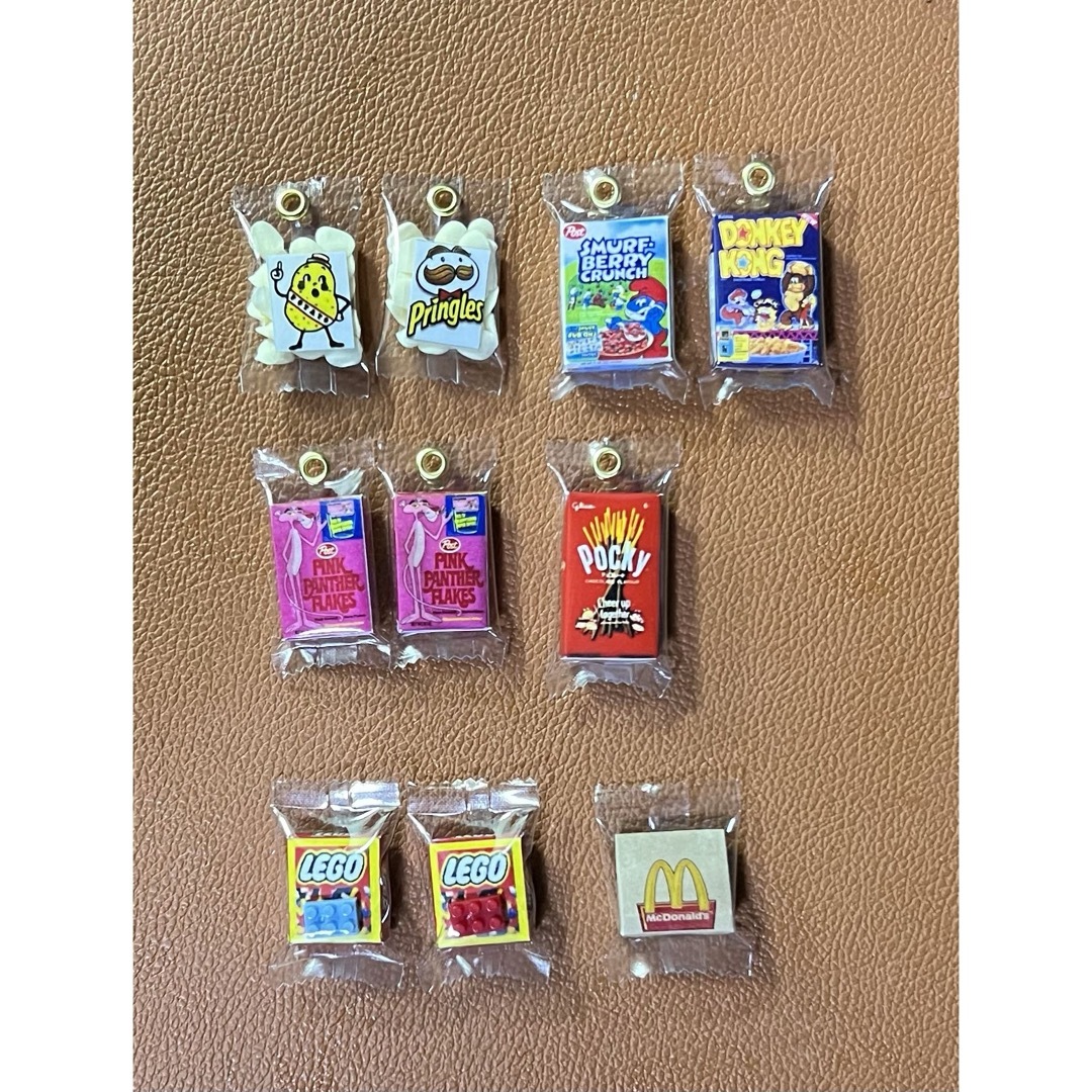 ほのぼの様専用ページ　お菓子チャーム ハンドメイドの素材/材料(各種パーツ)の商品写真