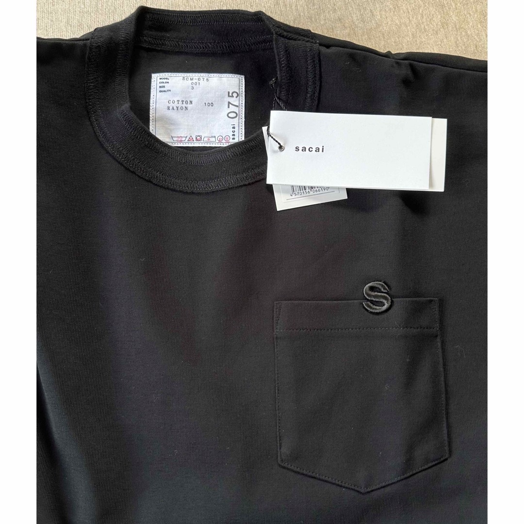 sacai(サカイ)の黒3新品 sacai サカイ メンズ S ロゴ ロング Tシャツ 長袖 ブラック メンズのトップス(スウェット)の商品写真