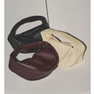 トゥデイフル(TODAYFUL)の【新品】TODAYFUL Leather Wrap Bag(ハンドバッグ)