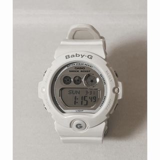 ベビージー(Baby-G)の【BABY-G】【説明書&時計入れ専用袋＆専用箱付き】白の腕時計(腕時計)