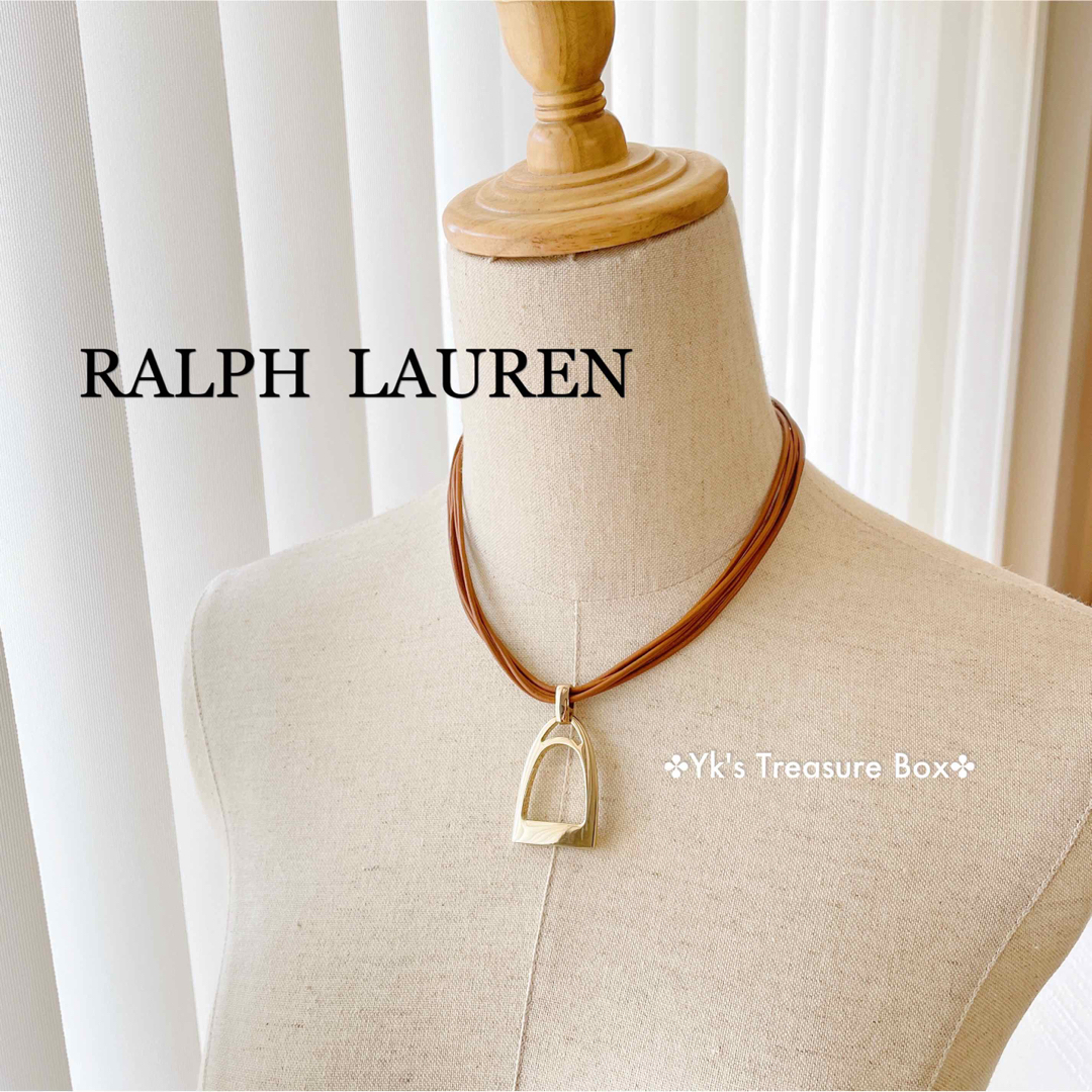 Ralph Lauren(ラルフローレン)のR684/RALPH LAUREN/レザー馬蹄ゴールドホースシューネックレス レディースのアクセサリー(ネックレス)の商品写真