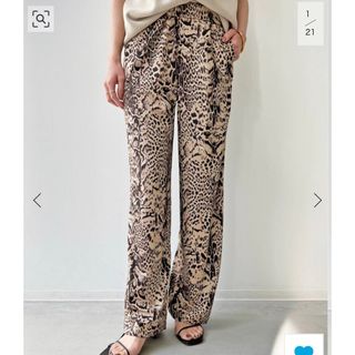 アパルトモンドゥーズィエムクラス(L'Appartement DEUXIEME CLASSE)のL'Appartement Leopard Relax Pants (カジュアルパンツ)