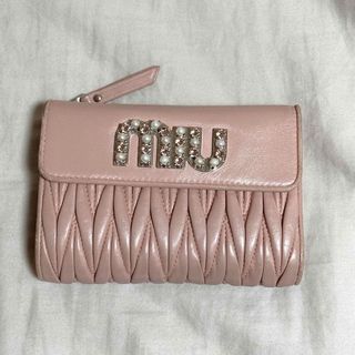 ミュウミュウ(miumiu)のmiumiu マテラッセ　財布(財布)