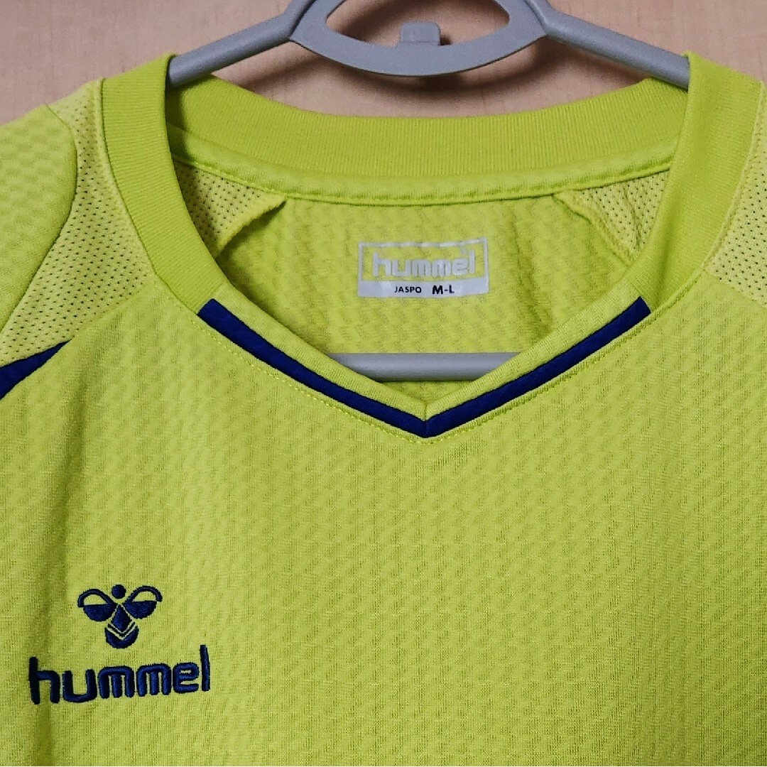 hummel(ヒュンメル)のヒュンメル プラシャツ ２枚セット 背面ビッグロゴ M-Ｌ 新品＆used 美品 スポーツ/アウトドアのサッカー/フットサル(ウェア)の商品写真