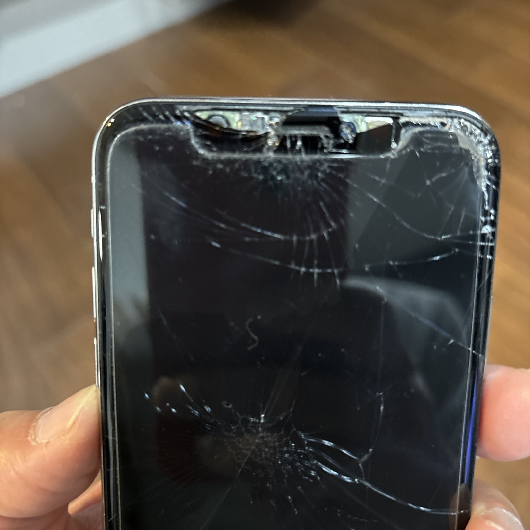 ジャンク iPhoneX 256GB シルバー SIMフリー 本体 ジャンク iPhoneX 256GB シルバー SIMフリー 本体