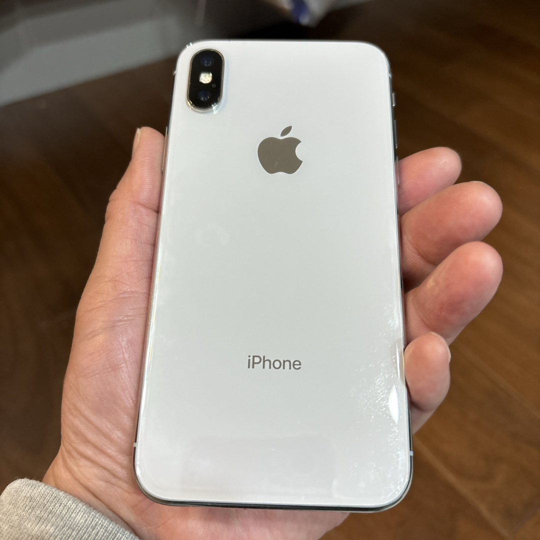 ジャンク iPhoneX 256GB シルバー SIMフリー 本体 ジャンク iPhoneX 256GB シルバー SIMフリー 本体