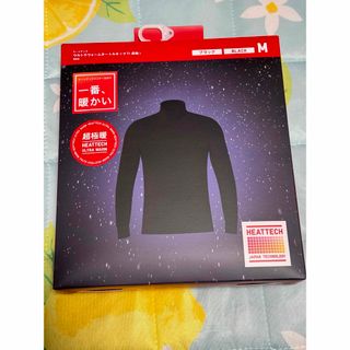 ユニクロ(UNIQLO)のユニクロ 超極暖  長袖 ヒートテック  タートルネック ブラック サイズM(Tシャツ/カットソー(七分/長袖))