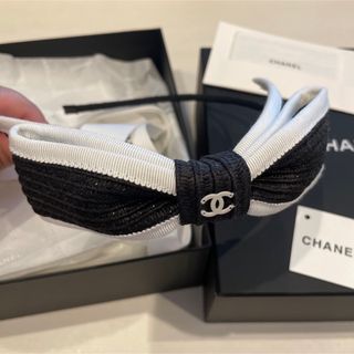 CHANEL - シャネル　リボン　カチューシャ