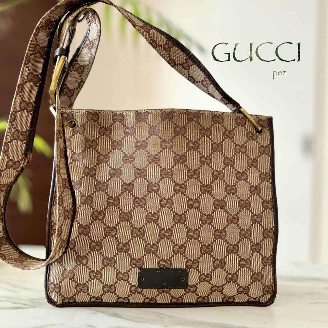 GUCCI正規品 ショルダーバッグ - ショルダーバッグ GUCCI正規品 ショルダーバッグ - ショルダーバッグ