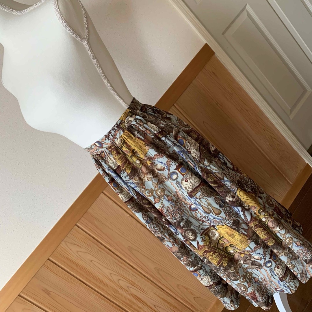 ［LS026］BLESSE BLIGE　▷  ミディ丈フレアスカート レディースのスカート(ロングスカート)の商品写真