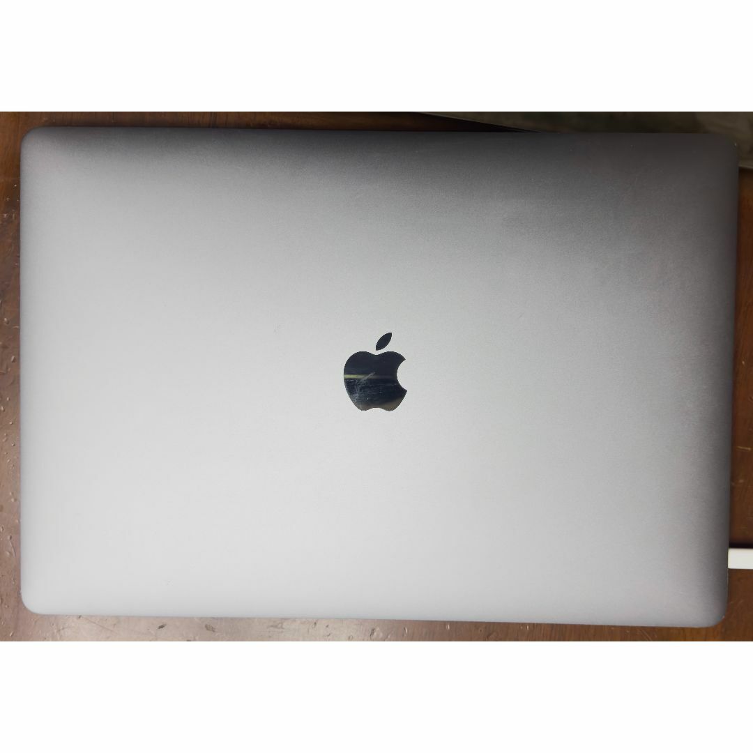 Apple(アップル)のMacBookPro2018 15” i9 32GB 1TB ProVega20 スマホ/家電/カメラのPC/タブレット(ノートPC)の商品写真