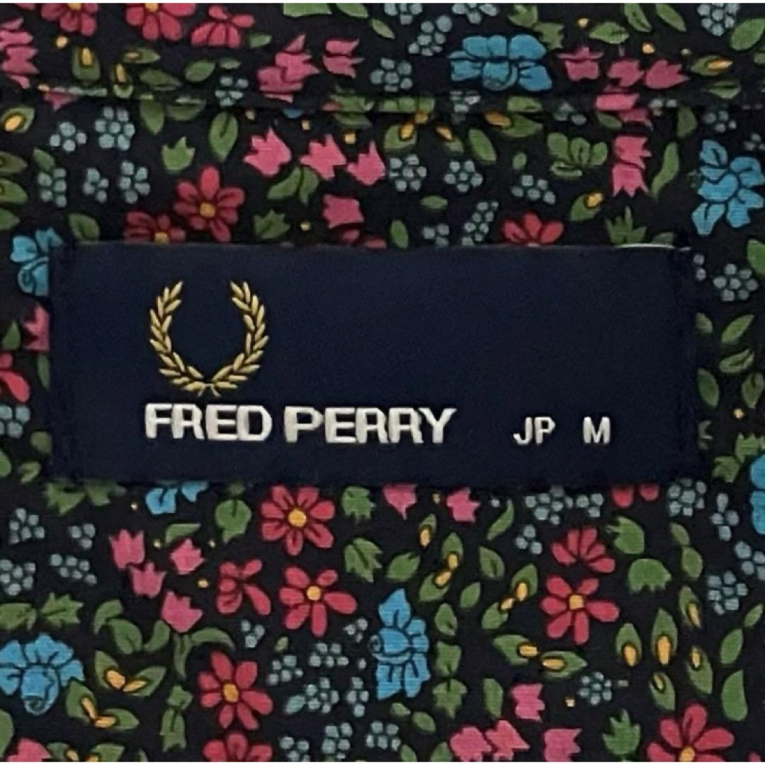 FRED PERRY(フレッドペリー)の【人気】FRED PERRY　フレッドペリー　総柄シャツ　月桂樹ロゴ　F4326 メンズのトップス(シャツ)の商品写真