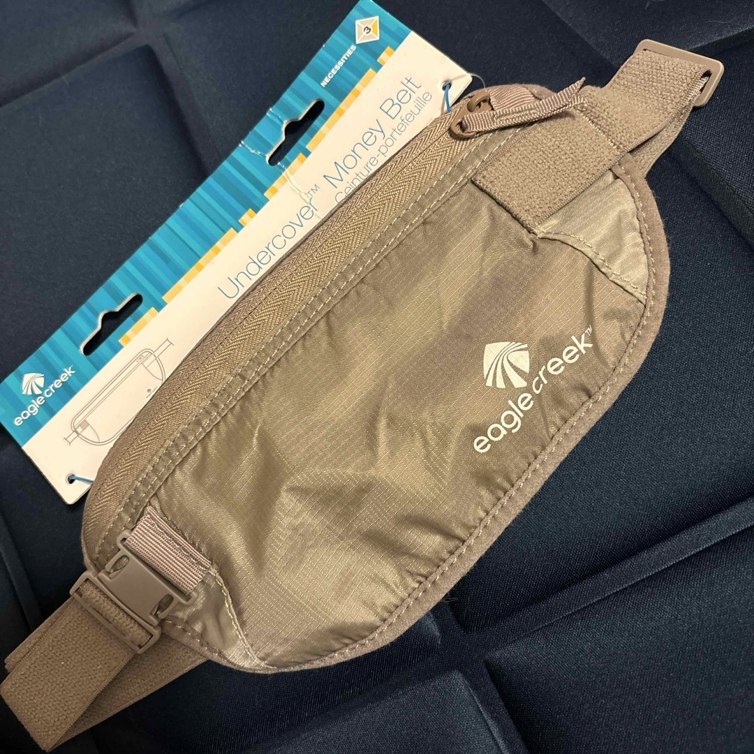 eaglecreek(イーグルクリーク)の未使用　アンダーカバーマネーベルト　イーグルクリーク メンズのバッグ(ウエストポーチ)の商品写真