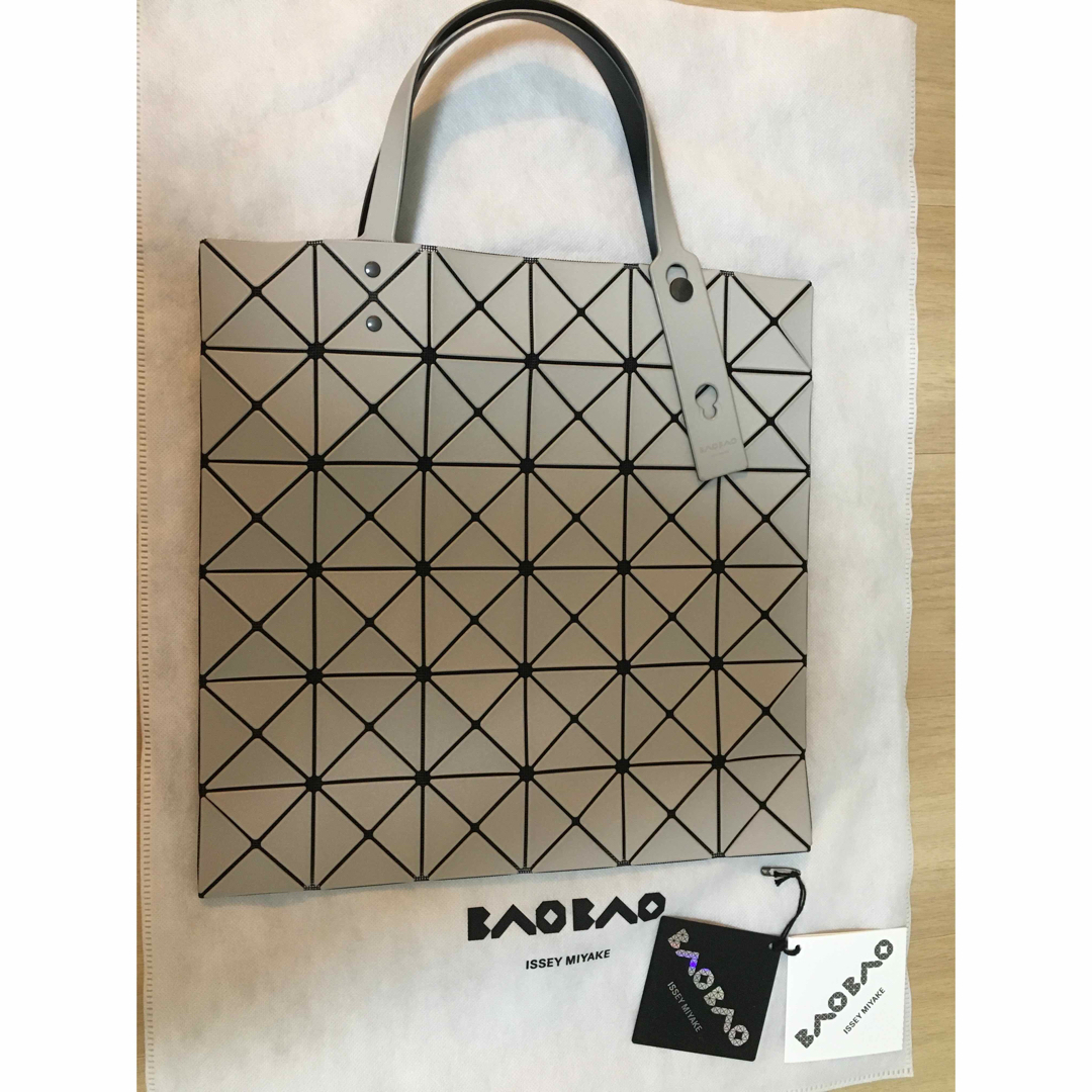 BaoBaoIsseyMiyake(バオバオイッセイミヤケ)の【美品】バオバオ BAOBAO イッセイミヤケ レディースのバッグ(トートバッグ)の商品写真