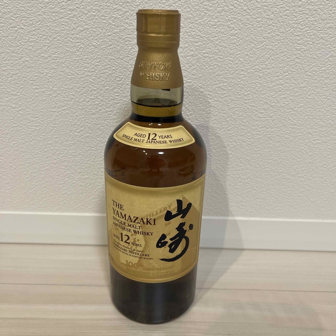 サントリー 角 2.7L 6本セットです。 サントリー 角 2.7L 6本セットです。