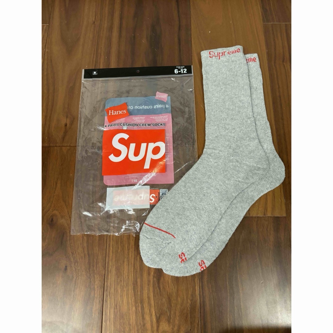 Supreme(シュプリーム)のSupreme/Hanes@ Crew Socks ( 1Pack)   メンズのレッグウェア(ソックス)の商品写真