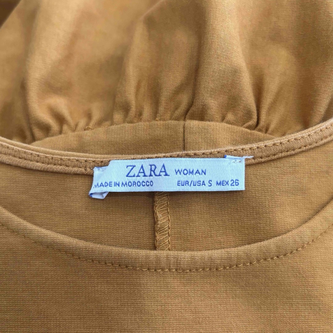 ZARA(ザラ)のZARAザラ/ペプラムフレアカットソーTシャツ半袖アシンメトリー綿混ラフに差し色 レディースのトップス(Tシャツ(半袖/袖なし))の商品写真