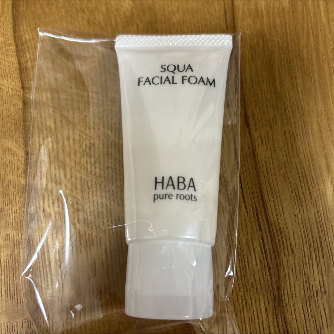 HABA(ハーバー)のHABA  新品未使用  スクワ　フェイシャルフォーム　30g コスメ/美容のスキンケア/基礎化粧品(洗顔料)の商品写真