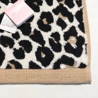 ケイトスペードニューヨーク(kate spade new york)のケイトスペード　タオルハンカチ　レオパード(ハンカチ)