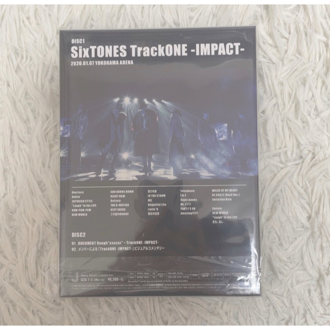 SixTONES(ストーンズ)のSixTONES TrackONE-IMPACT- 初回盤 Blu-ray エンタメ/ホビーのDVD/ブルーレイ(アイドル)の商品写真